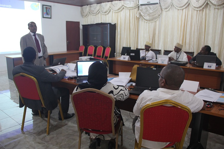 Aviation civile / Des inspecteurs de l'aviation civile en formation